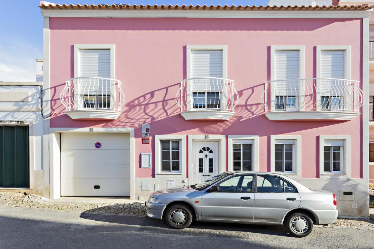 Hébergement de vacances Pink House